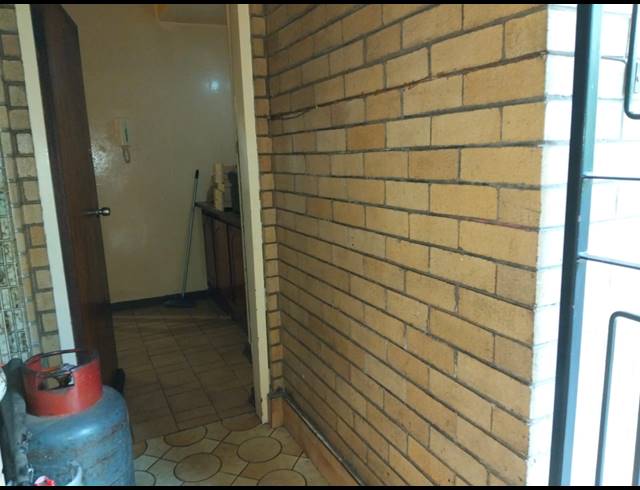 4 BEDROOM APARTMENT FOR SALE IN BEREA